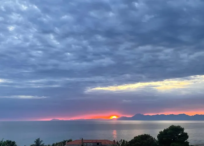 فندق مبيت وإفطار Sunset Da Carla 4*